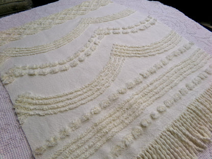 Elegant Vintage Chenille Fabric, Timeless Needletuft Design w/ Fringe Edge, 18" x 21.5" Piece Craft & Quilt Material