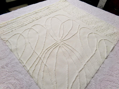 Vintage Illusion Chenille Fabric, Fascinating Webbed Design, 22" x 21" Piece Sewing Quilt Material