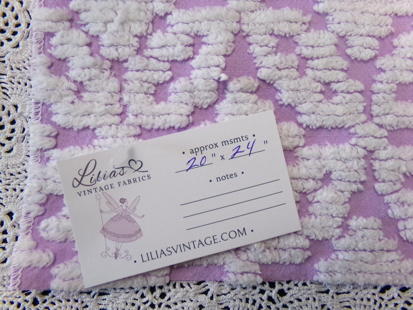 White Lilac Petals Vintage Chenille Bedspread Fabric 20x24"