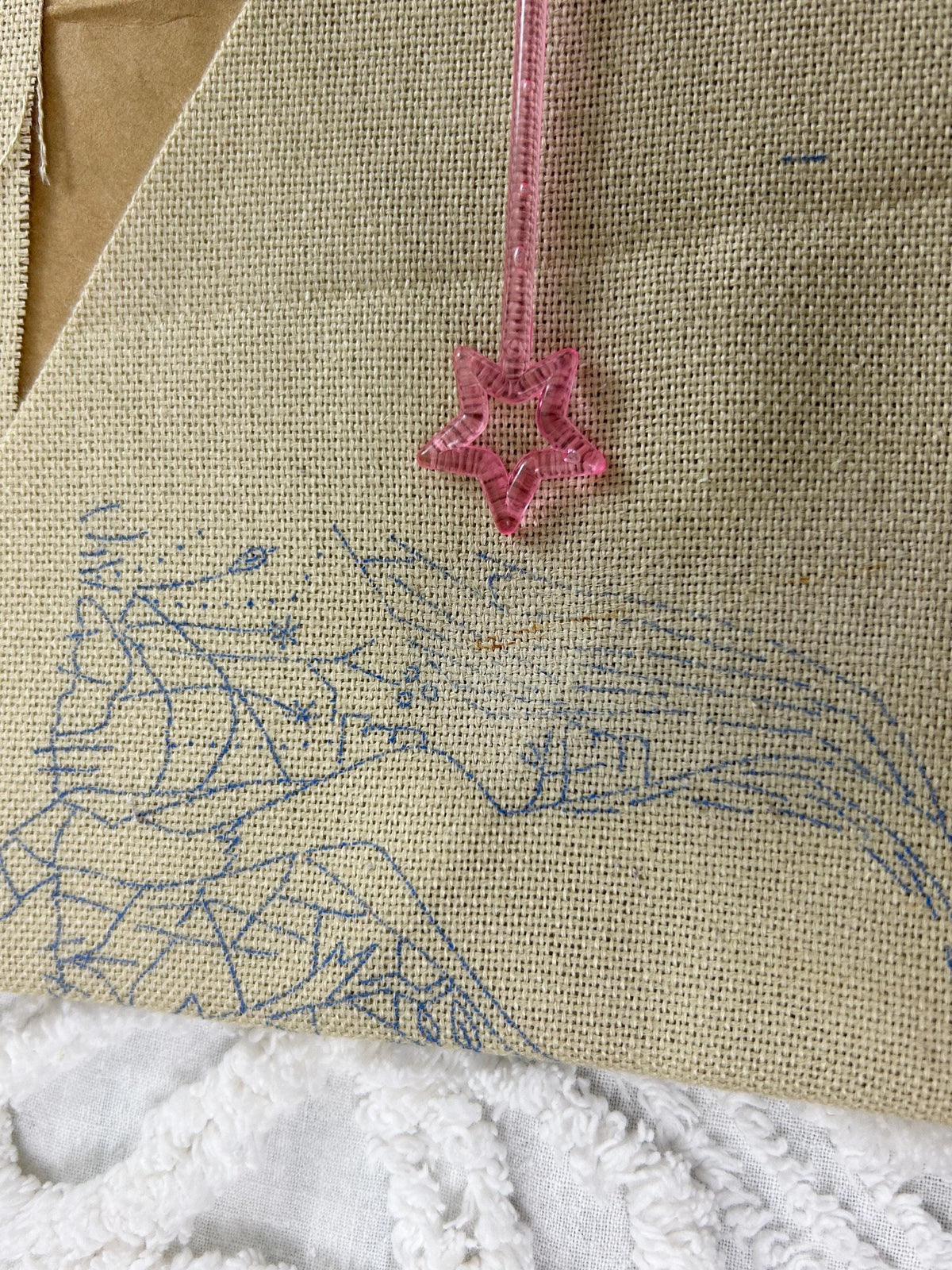 PROMENADE Crewel Stitchery Kit Horse Family Vintage Paragon 0625 Embroidery