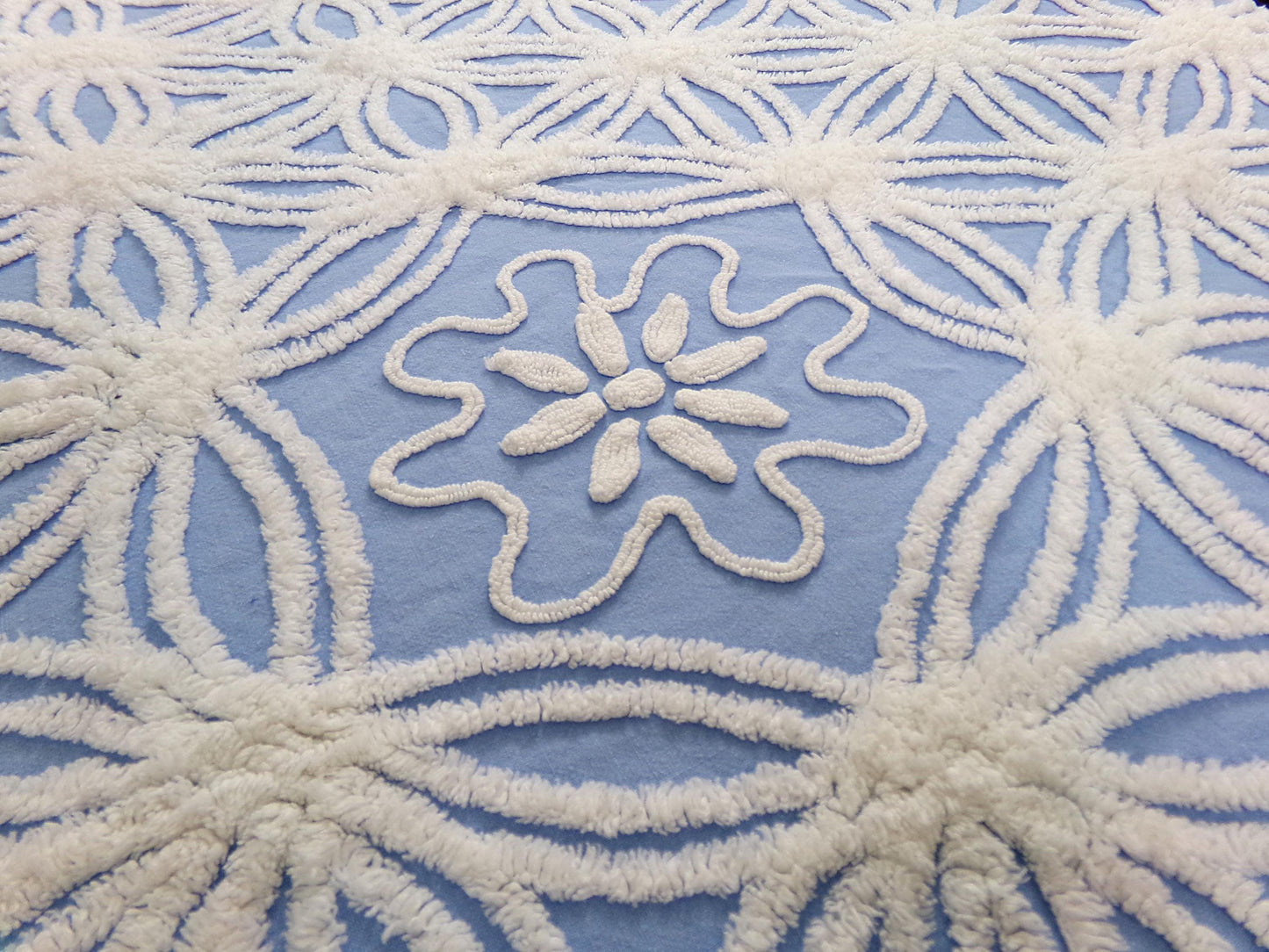 vintage chenille bedspread shabby beach cottage blue & white full size bedding