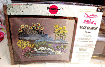 ROCK GARDEN Vintage Crewel Embroidery Kit Paragon Needlecraft 0215 Boho Floral Wall Hanging