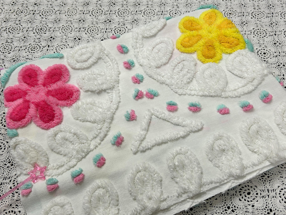 Sweetie Heart Vintage Chenille Bedspread Fabric Seafoam Curlicues 20x26" Textile