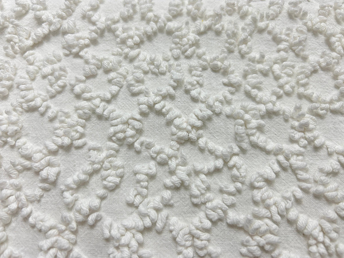 Vintage White Chenille Fabric, Chained Eternity Links, 19x25" Quilting Textile