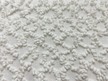 White Vintage Chenille Fabric, Eternity Link Chains, 22x34" Quilt Textile