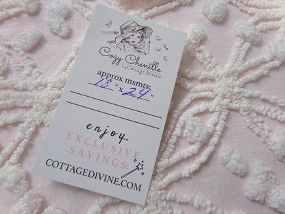 Delicate Pink Vintage Chenille Fabric, Needletuft Rings & Overtufted Pops, Popular Quilt Material 18" x 24"