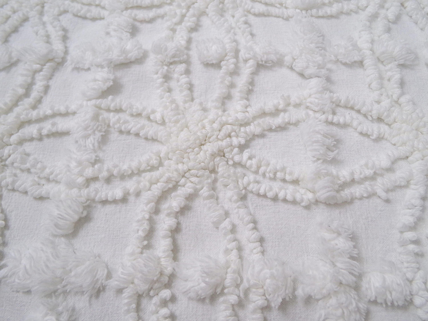 Vintage White Chenille Fabric Piece Spider Tuft Pops 18 x 24" Quilt Sewing Material