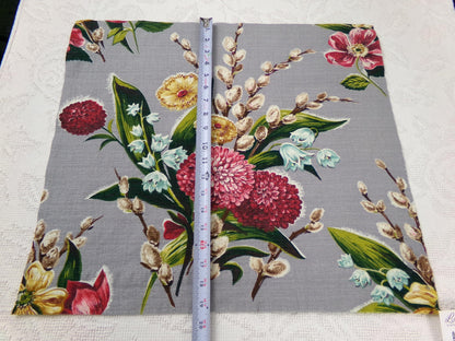 Pussy Willow Dahlia Bouquet Vintage 1940s Barkcloth Fabric Botanical Floral 21" x 19" Piece