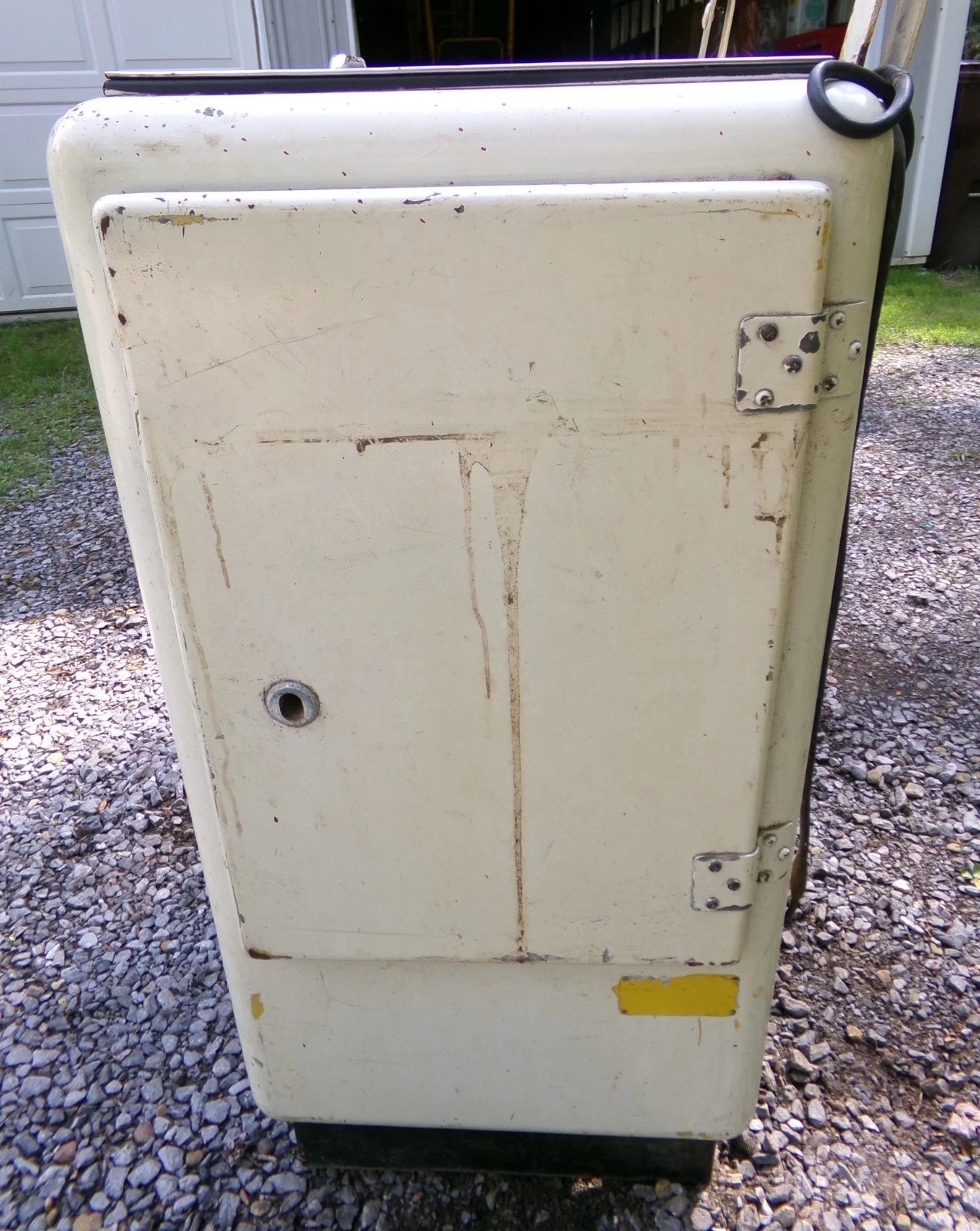 Vintage Embossed Royal Crown RC Cola Soda Pop Machine Cooler Original Ideal 55  LOCAL PICKUP ONLY - NO SHIPPING