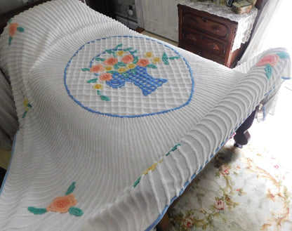 cottage style vintage chenille bedspread, spring flower basket on radiating white sunburst tufting, full size cotton bedding