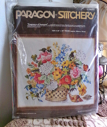 Heirloom FRAGRANCE OF SUMMER Vintage Crewel Embroidery Kit, Paragon 0602