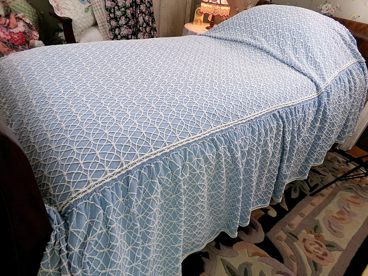 Blue & White Vintage Chenille Ruffled Bedspread, Geometric Coastal Twin Sz Bedding