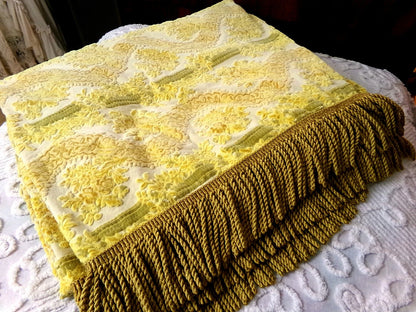 Bates Cut Velvet Bedspread Vintage Tapestry Style Chenille Full Size Gold Fringe