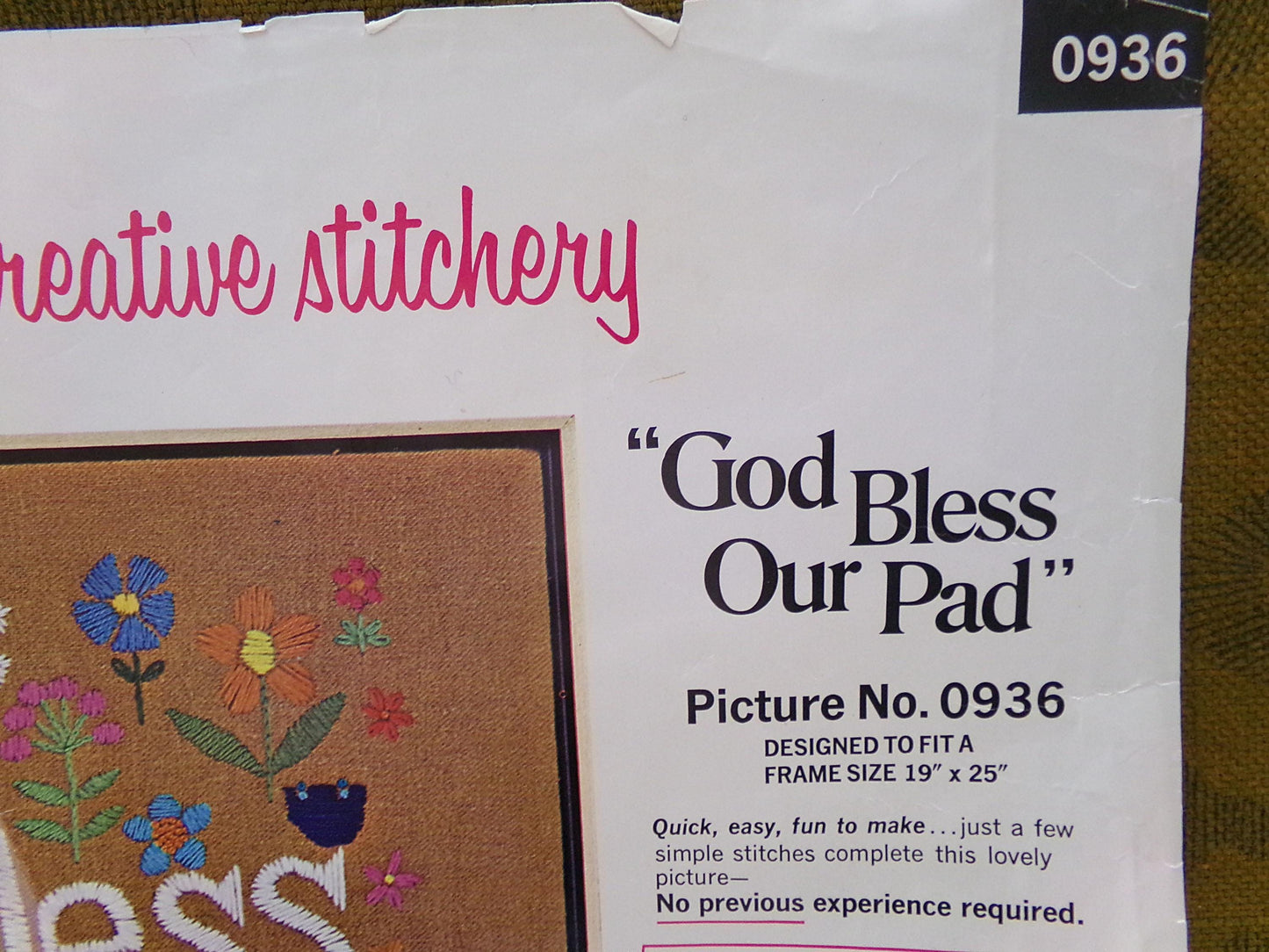 GOD BLESS Our PAD Crewel Embroidery Kit, Vintage Paragon Needlecraft 0936, Retro Boho Wall Art