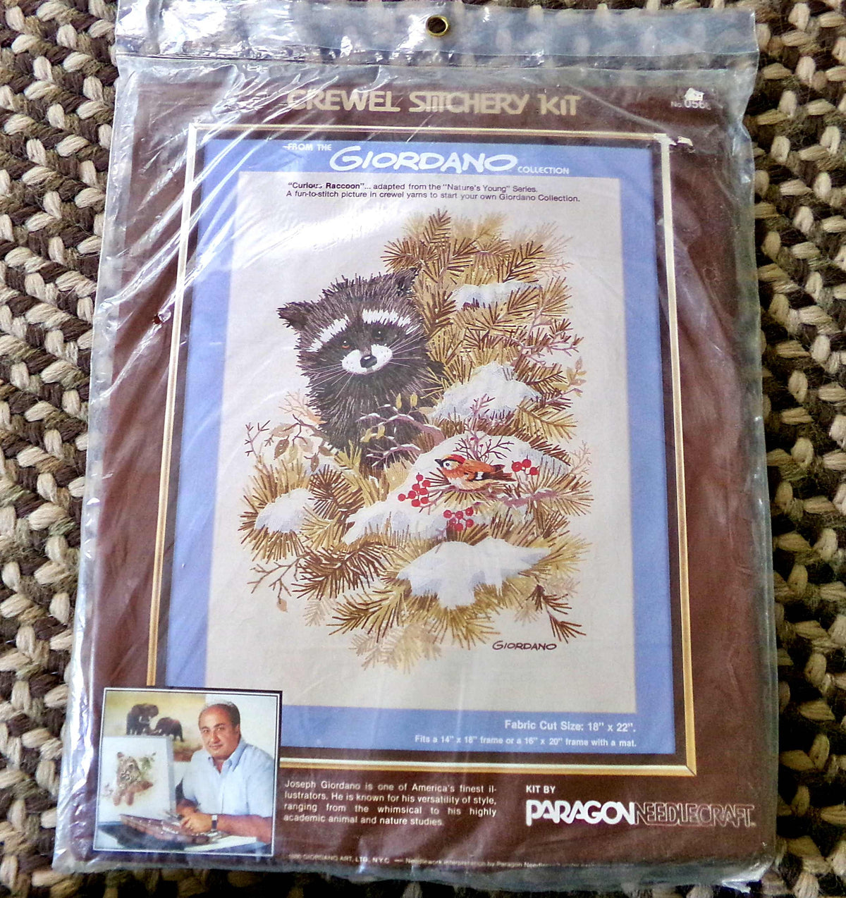CURIOUS RACCOON Crewel Embroidery Kit, Vintage Paragon 0566 Stitchery Joseph Giordano