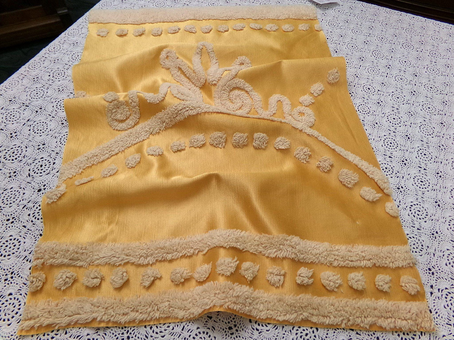 Shabby Gold Satin Vintage Chenille Tufted Fabric Swag Scroll 23x16"