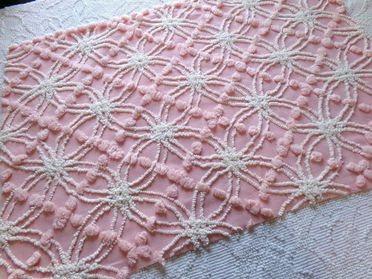 feminine pink vintage chenille bedspread fabric 18" x 24"quilt material