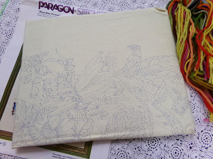 PARADISE FOUND Vintage Crewel Embroidery Kit, Flowers of Hawaii Tropical Hummingbird Paragon 0308 Stitchery Wall Hanging