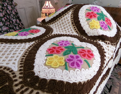 Vintage Chenille Bedspread, Rainbow Hearts Chocolate Brown, Full Size