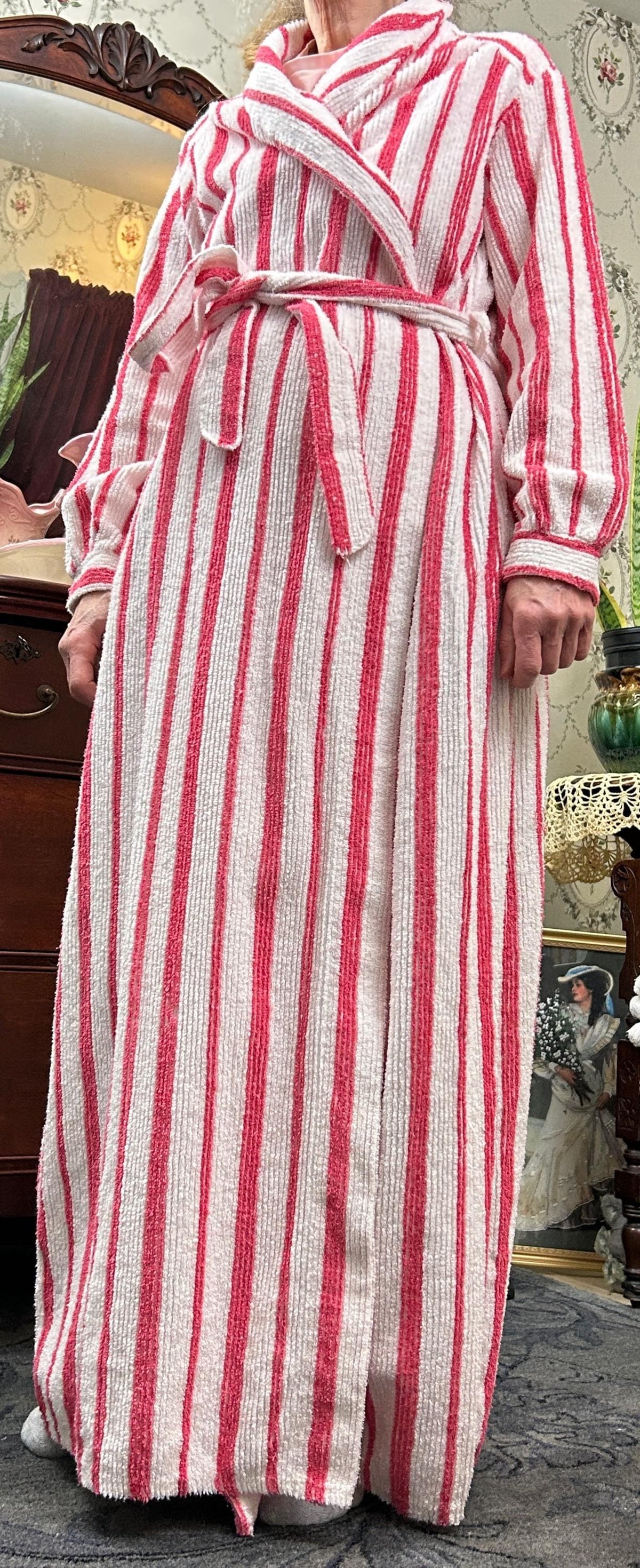 Vintage Chenille Robe Red & White Candy Stripe, Full Length Women’s Small Bathrobe