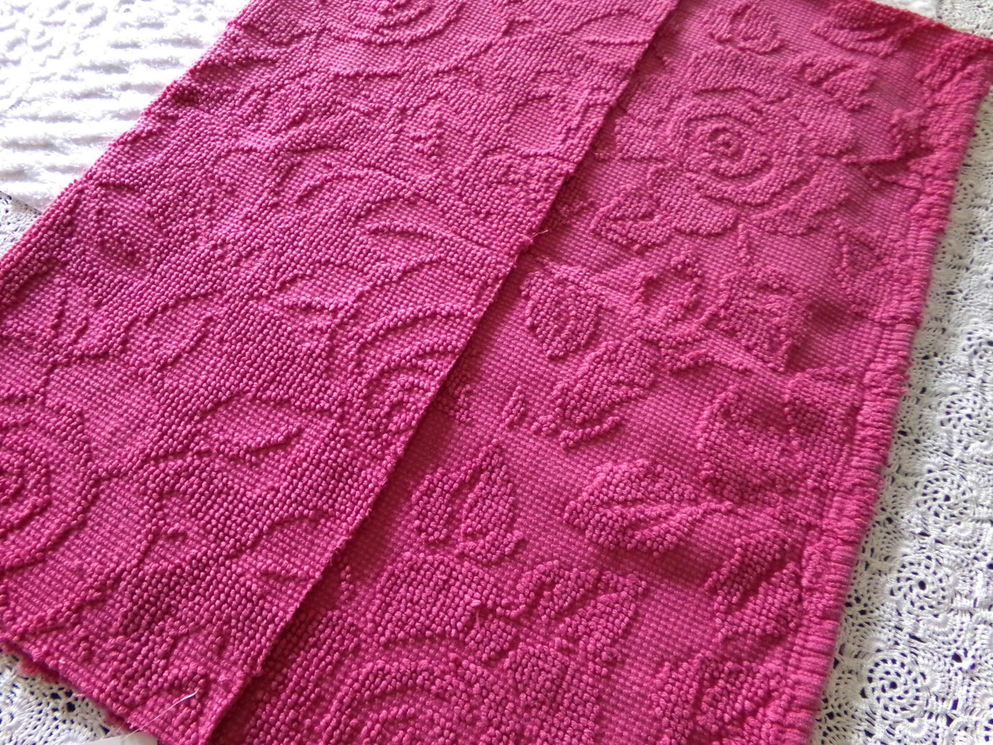 Fuchsia Pink Rose Vintage Woven Chenille Fabric, Reversible Hobnail 20" x 25" Piece Quilt Material