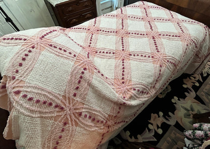 Pink Vintage Chenille Bedspread, Geometric Wedding Ring Dot Design, Full Size