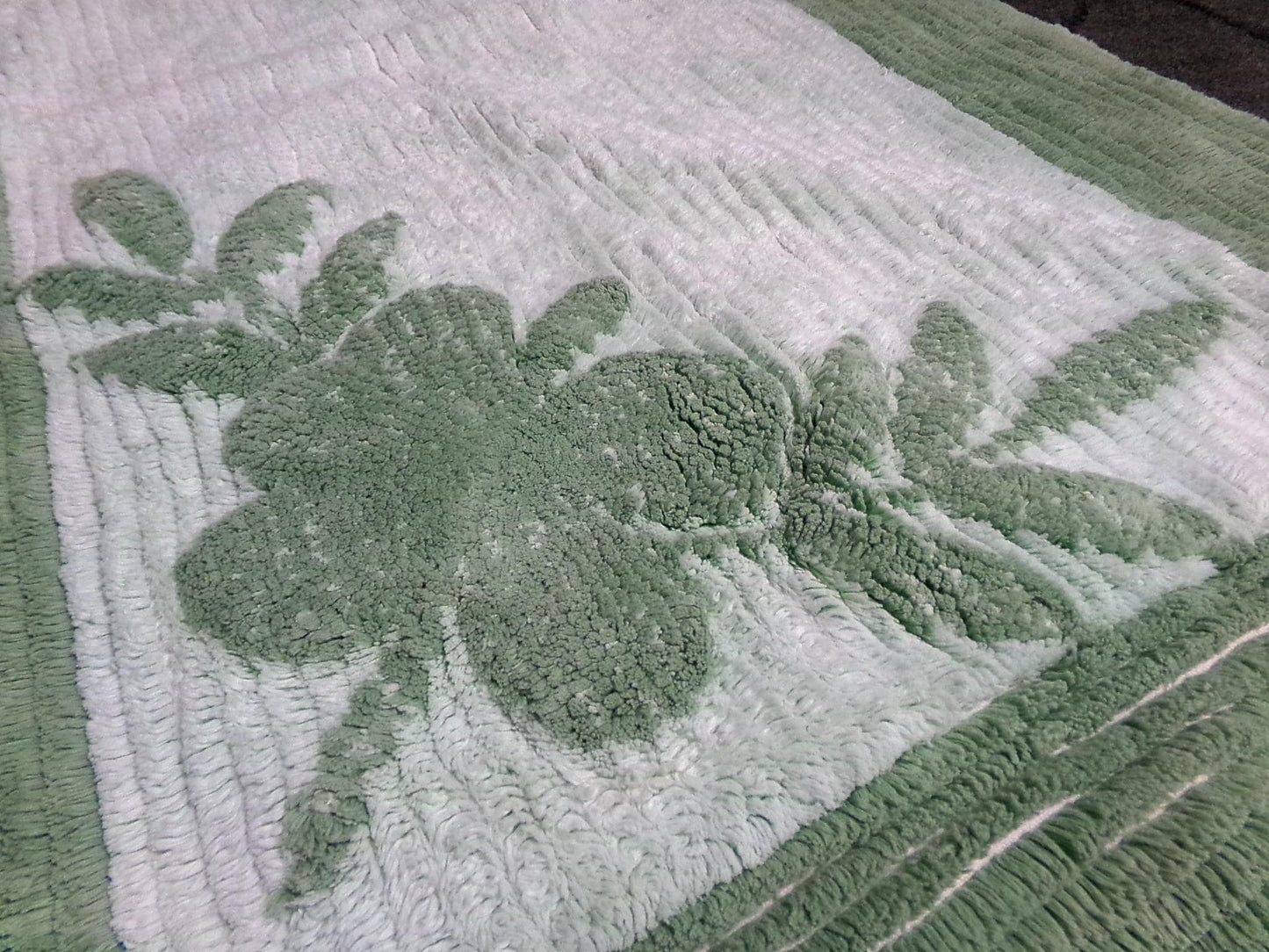 Vintage Green Chenille Rug, Shabby Botanical Leaf Cotton Accent Mat 21.5" x 39.5"