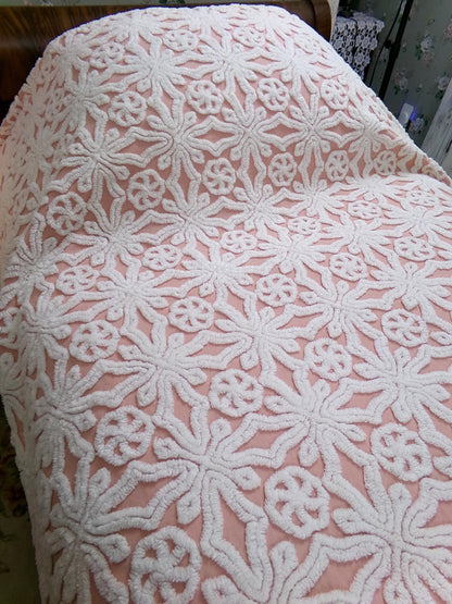 Chenille Bedspread Full Size Fairytale Snowflake Pinwheel Tufts, Feminine Vintage Cotton Bedding