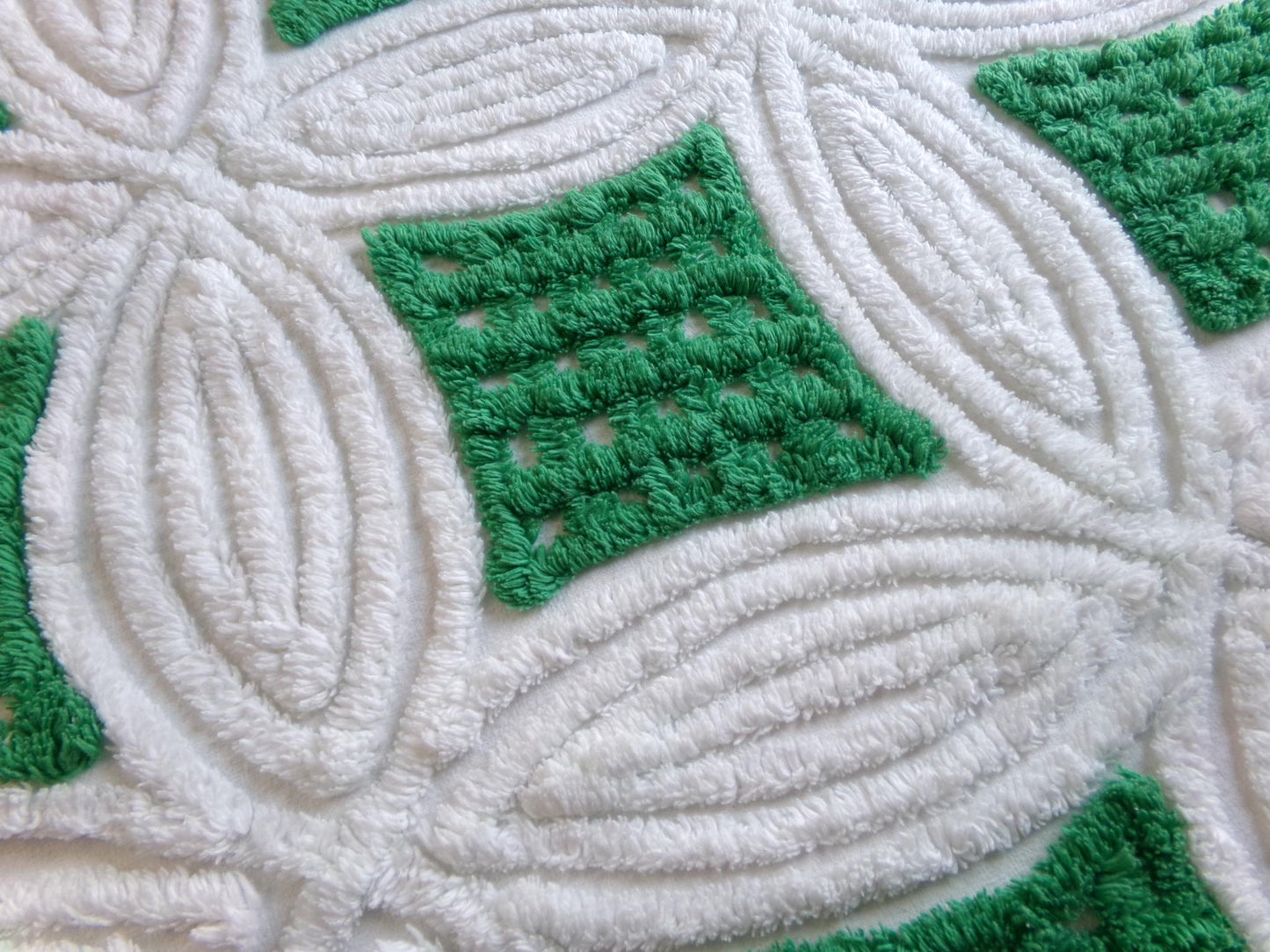 plush vintage chenille fabric: preppy kelly green & white wedding rings, 18" x 24" piece
