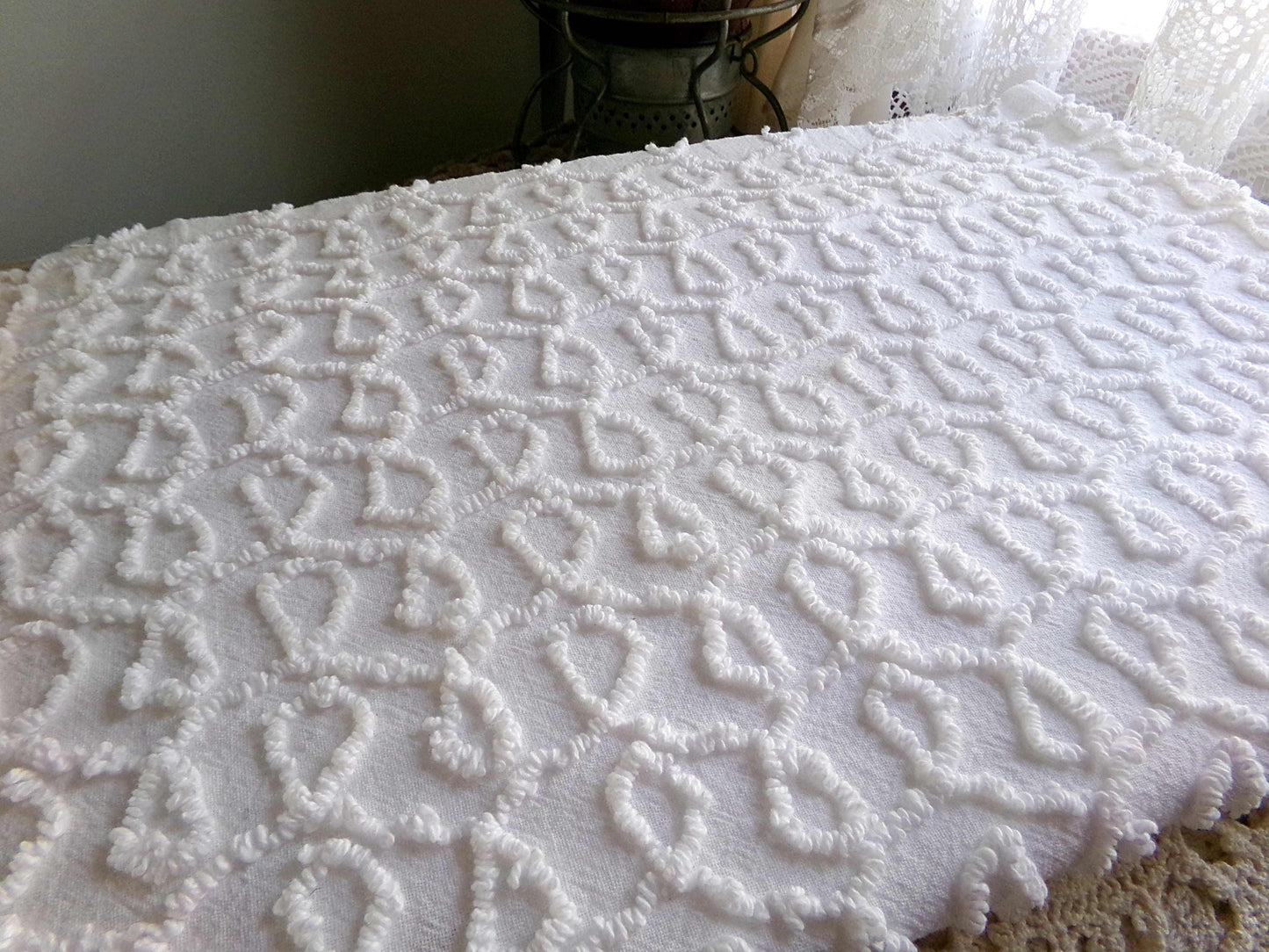Curly Loops Vintage Chenille Fabric, Neutral White Texturized Cotton Sewing Material, 19" x 27" inch Piece for Handmade Quilts, DIY Pillows