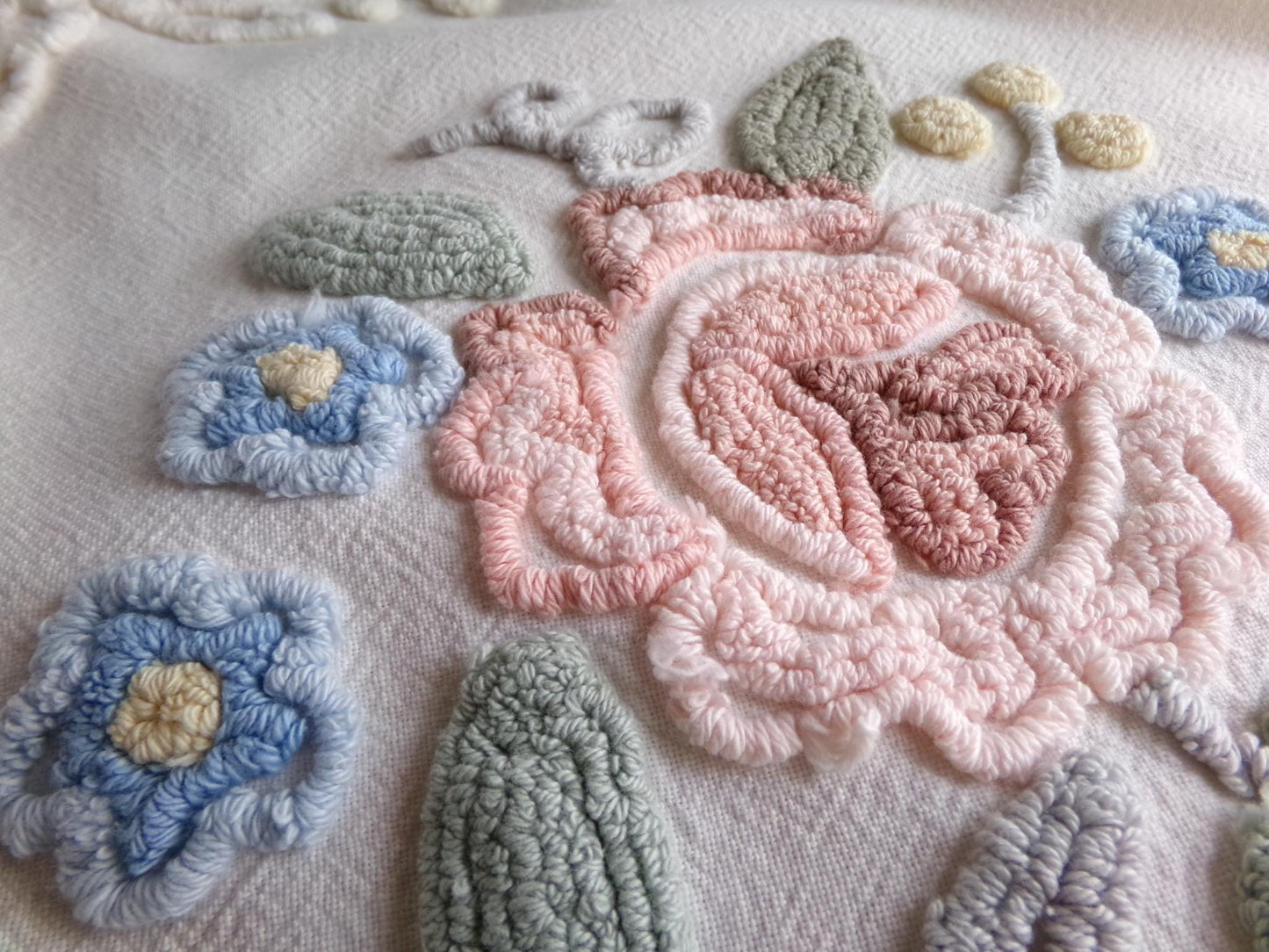 shabby chic chenille fabric, lovely needletuft rose floral design, 21" x 21" inch piece of vintage sewing material great for a pillow cover