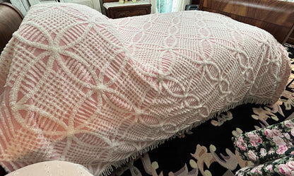 Vintage Chenille Bedspread Pink White Wedding Ring Pattern Cottage Farmhouse