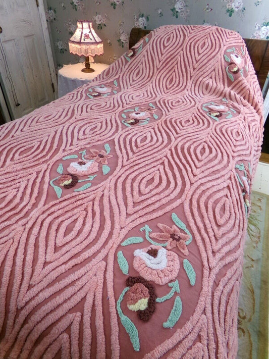 luxury rose vintage chenille bedspread, gorgeous ellipse swirl florals in mauve pink colors, full size cotton bedding