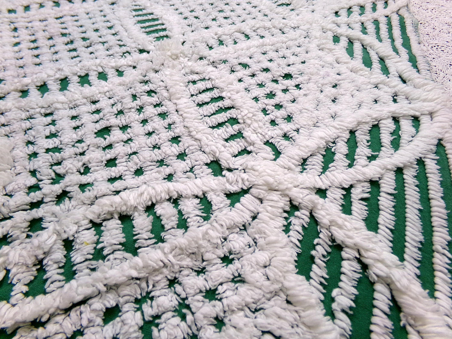 green & white vintage chenille bedspread fabric, 18" x 26" geometric design