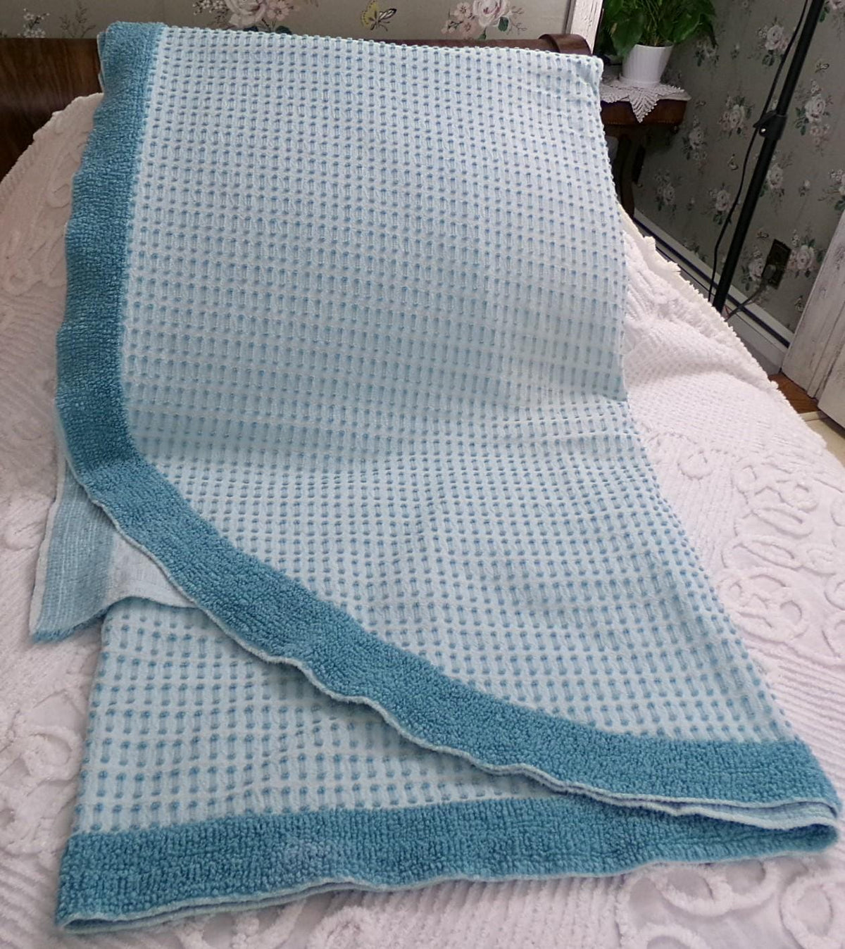 Powder Blue Vintage Chenille Bedspread, Texturized Barbells & Shag Edge Morgan Jones Full Sz