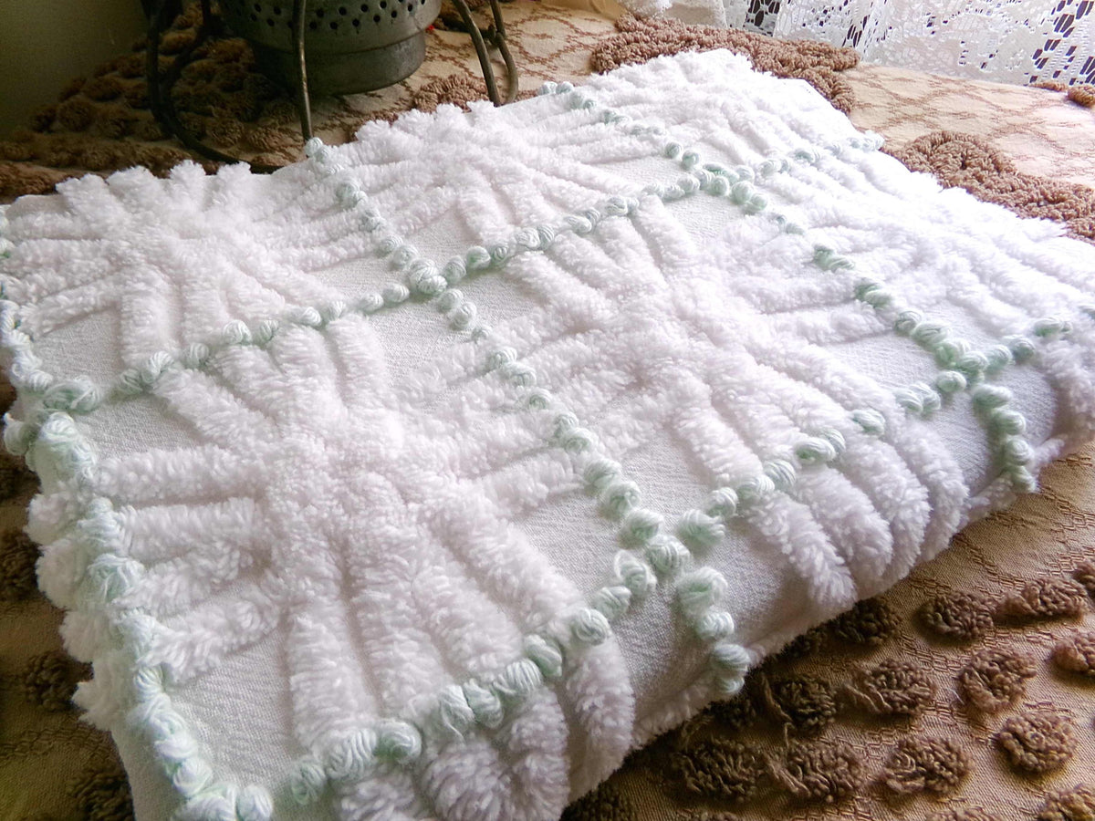 Vintage Chenille Fabric, Mint Green Pearl Pops White Spider Rings, 18x25"