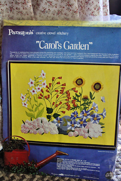 CAROL'S GARDEN Vintage Crewel Embroidery Kit Paragon Needlecraft 0715 Carol & Don Henning