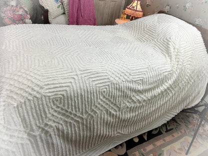 Quietly Bold Vintage Chenille Bedspread, Nested Squares & Diamonds, Full Size