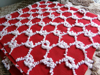 Red & White Vintage Chenille Bedspread Fabric, 17.5x23" Chain Link Design