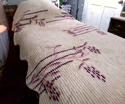 Art Deco Vintage Chenille Bedspread in Iconic Cattail Design, Shabby Antique Twin Size Bedding, #1
