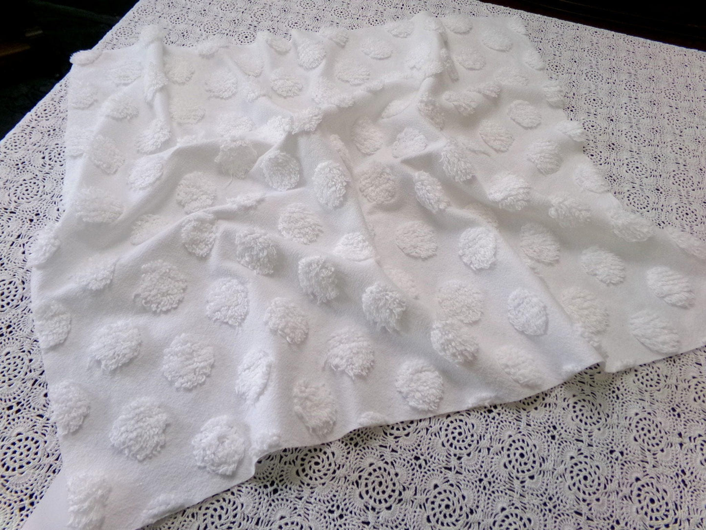 Simple Coin Pops Vintage Style Chenille Fabric Big White Dots 18x24" Quilt Material
