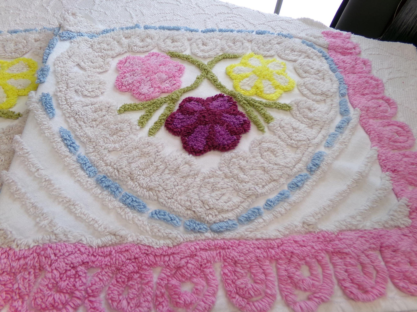 Cottage Floral Vintage Chenille Bedspread Fabric, Frosted Cake Design 18" x 35" piece sewing material
