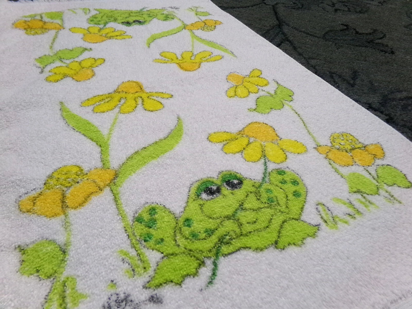Vintage Frog Towel 1970s Boho Cannon Kitchen Hand Terry Towel 14X24" w/ Fringe