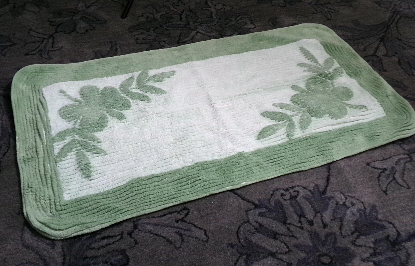 Vintage Green Chenille Rug, Shabby Botanical Leaf Cotton Accent Mat 21.5" x 39.5"