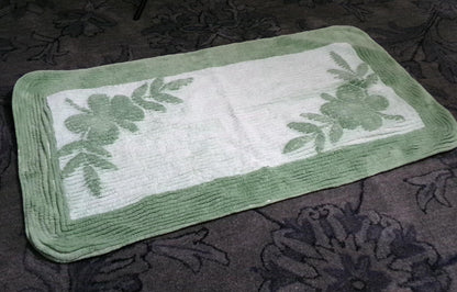 Vintage Green Chenille Rug, Shabby Botanical Leaf Cotton Accent Mat 21.5" x 39.5"