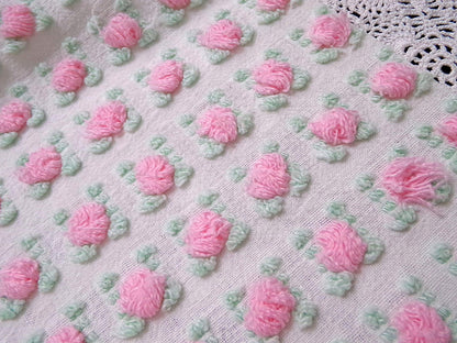 Popular Pink Rosebud Vtg Chenille Bedspread Fabric Rose Quilt Material 18x24"