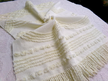 Chic Vintage Chenille Fabric, Elegance Needletuft Design w/ Fringe Edge, 18" x 21" Piece Craft Quilt Material