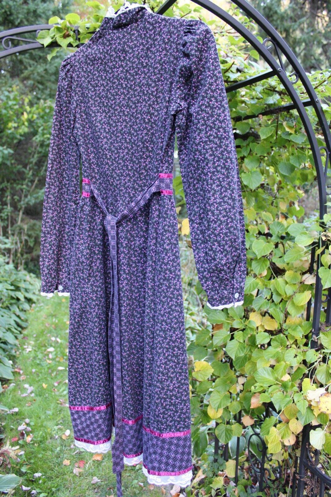 Dark Cottagecore Vtg Clothing Lot: 2 Prairie Dress, 1 Gunne Sax Boho Black Skirt