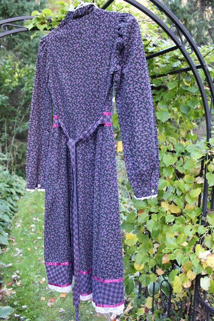 Dark Cottagecore Vtg Clothing Lot: 2 Prairie Dress, 1 Gunne Sax Boho Black Skirt