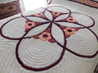 optic white mod floral vintage chenille bedspread, full size farmhouse style bedding